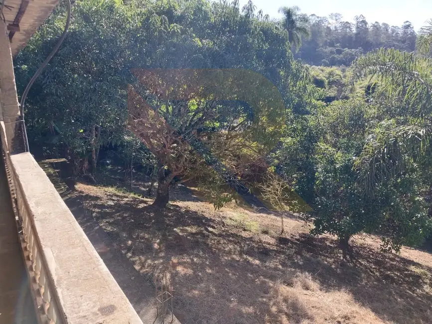 Foto 5 de Chácara com 4 quartos à venda, 6000m2 em Canjicas, Aruja - SP