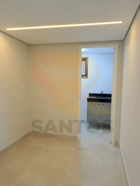 Casa de Condomínio com 3 quartos para alugar, 200m2 em Arujázinho IV, Aruja - SP - imagem 6 Foto 6 de Casa de Condomínio com 3 quartos para alugar, 200m2 em Arujázinho IV, Aruja - SP