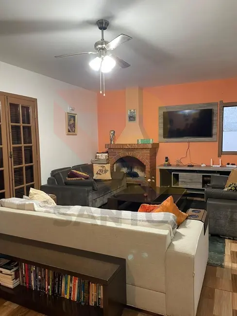 Foto 8 de Chácara com 3 quartos à venda, 2000m2 em Chácaras Copaco, Aruja - SP