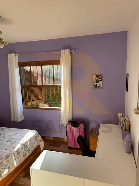 Foto 4 de Chácara com 3 quartos à venda, 2000m2 em Chácaras Copaco, Aruja - SP