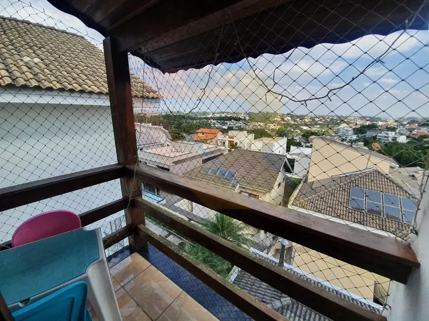 Casa de Condomínio com 4 quartos para alugar, 298m2 em Jardim Fazenda Rincão, Aruja - SP - imagem 9 Foto 9 de Casa de Condomínio com 4 quartos para alugar, 298m2 em Jardim Fazenda Rincão, Aruja - SP