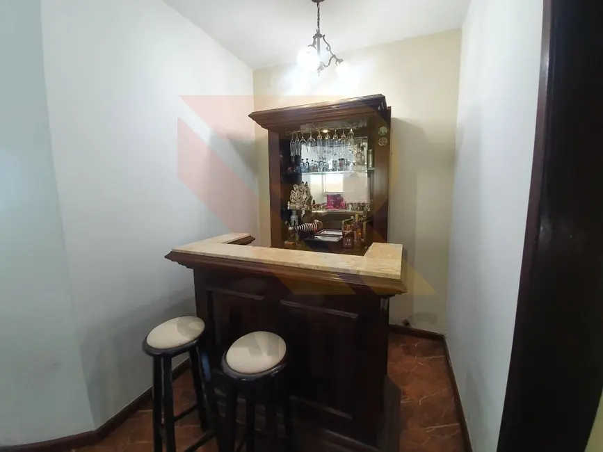 Casa de Condomínio com 4 quartos para alugar, 298m2 em Jardim Fazenda Rincão, Aruja - SP - imagem 8 Foto 8 de Casa de Condomínio com 4 quartos para alugar, 298m2 em Jardim Fazenda Rincão, Aruja - SP