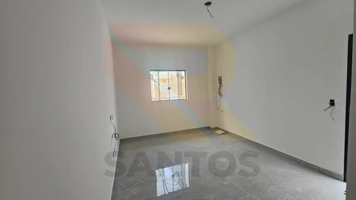 Casa com 3 quartos à venda em Jardim Ângelo, Aruja - SP - imagem 3 Foto 3 de Casa com 3 quartos à venda em Jardim Ângelo, Aruja - SP