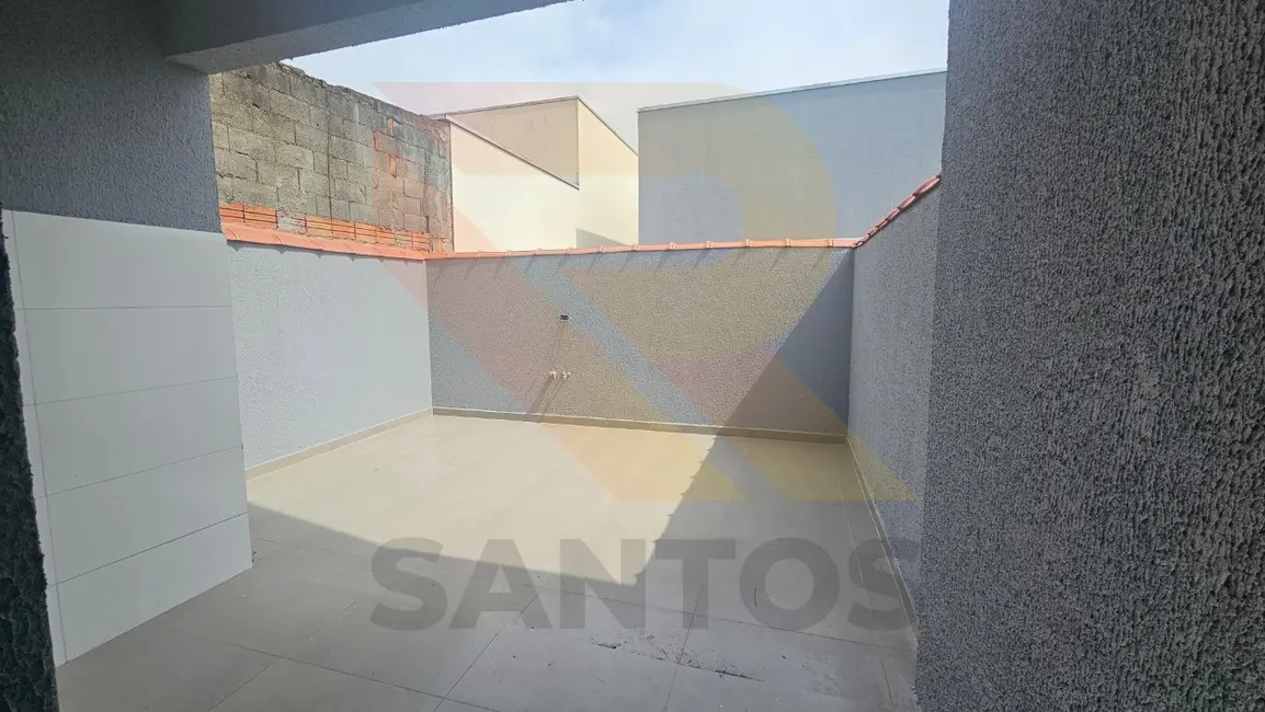 Foto 2 de Casa com 3 quartos à venda em Jardim Ângelo, Aruja - SP