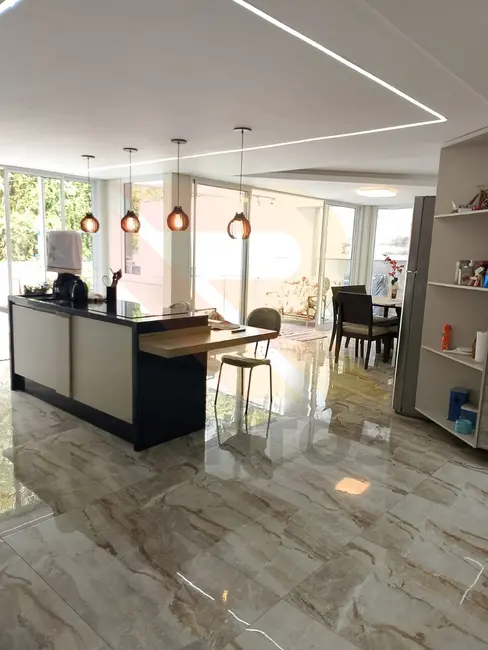 Foto 7 de Casa de Condomínio com 4 quartos para alugar, 230m2 em Jardim Fazenda Rincão, Aruja - SP