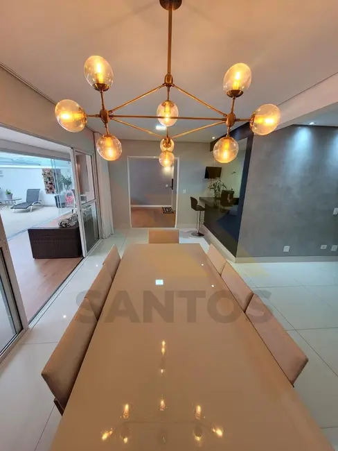 Foto 1 de Casa de Condomínio com 3 quartos à venda, 350m2 em Aruja - SP