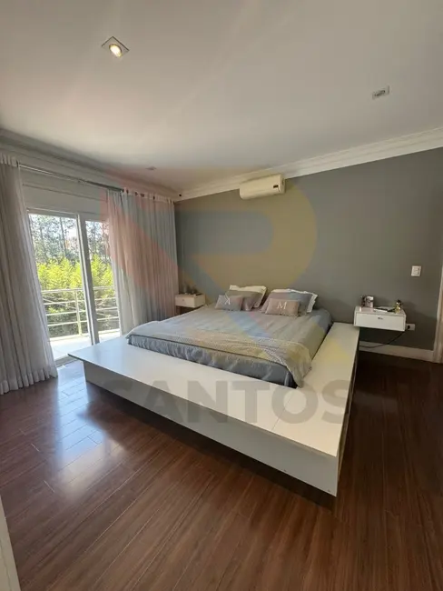 Foto 6 de Casa com 4 quartos à venda, 300m2 em Residencial Real Park, Aruja - SP