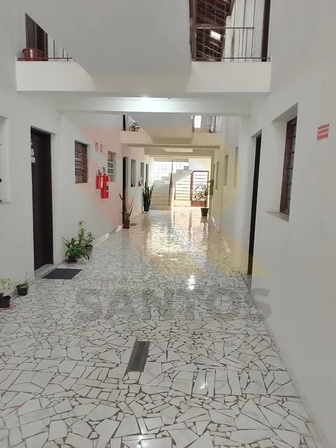 Apartamento com 1 quarto para alugar, 35m2 em Arujá Center Ville, Aruja - SP - imagem 2 Foto 2 de Apartamento com 1 quarto para alugar, 35m2 em Arujá Center Ville, Aruja - SP