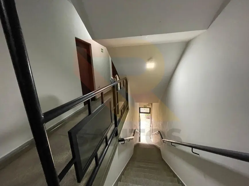 Apartamento com 1 quarto para alugar, 35m2 em Vila Riman, Aruja - SP - imagem 2 Foto 2 de Apartamento com 1 quarto para alugar, 35m2 em Vila Riman, Aruja - SP