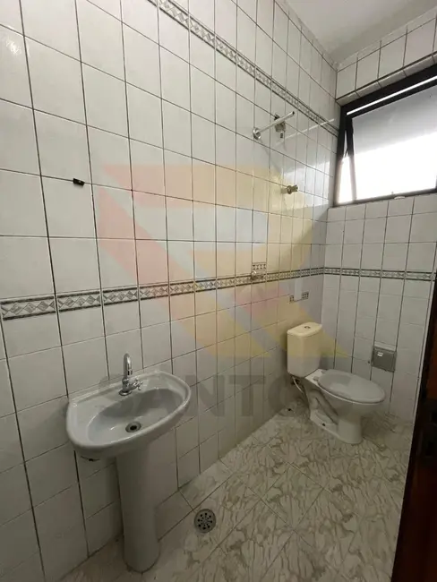 Apartamento com 1 quarto para alugar, 35m2 em Vila Riman, Aruja - SP - imagem 9 Foto 9 de Apartamento com 1 quarto para alugar, 35m2 em Vila Riman, Aruja - SP