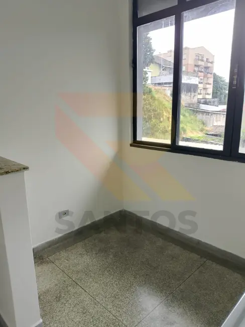 Foto 9 de Apartamento com 1 quarto para alugar, 35m2 em Vila Riman, Aruja - SP