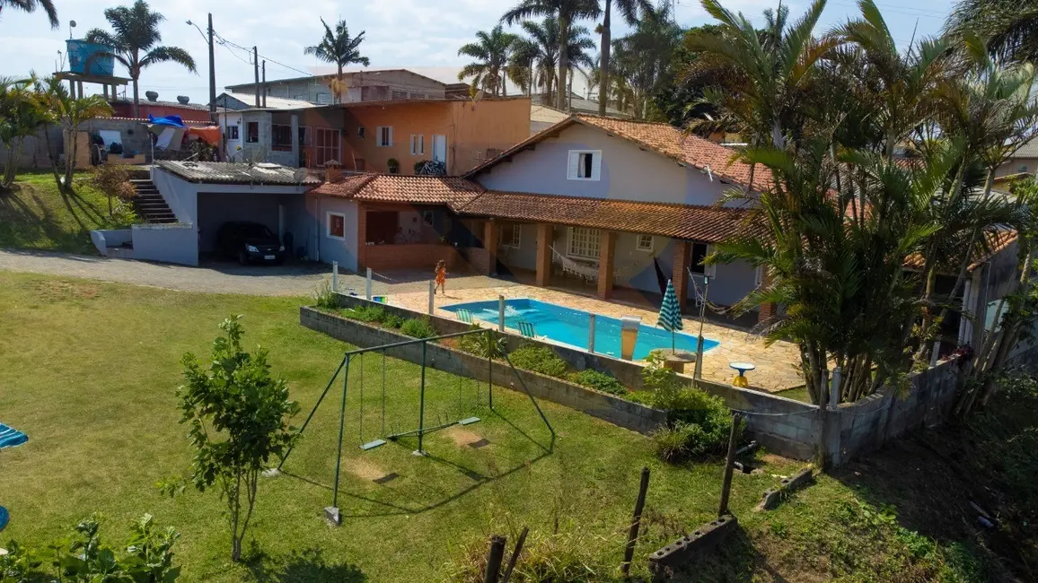 Foto 5 de Casa com 6 quartos à venda, 400m2 em Mirante do Arujá, Aruja - SP