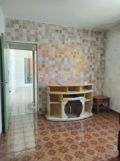 Casa com 3 quartos à venda, 200m2 em Parque Industrial Cumbica, Guarulhos - SP - imagem 3 Foto 3 de Casa com 3 quartos à venda, 200m2 em Parque Industrial Cumbica, Guarulhos - SP