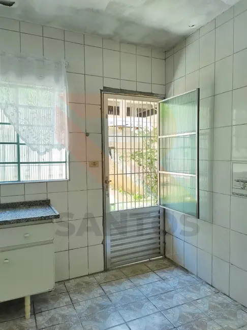 Casa com 3 quartos à venda, 200m2 em Parque Industrial Cumbica, Guarulhos - SP - imagem 9 Foto 9 de Casa com 3 quartos à venda, 200m2 em Parque Industrial Cumbica, Guarulhos - SP