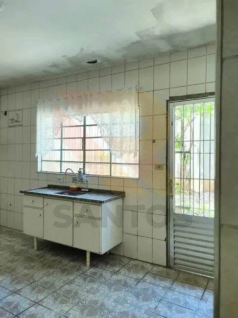 Casa com 3 quartos à venda, 200m2 em Parque Industrial Cumbica, Guarulhos - SP - imagem 5 Foto 5 de Casa com 3 quartos à venda, 200m2 em Parque Industrial Cumbica, Guarulhos - SP