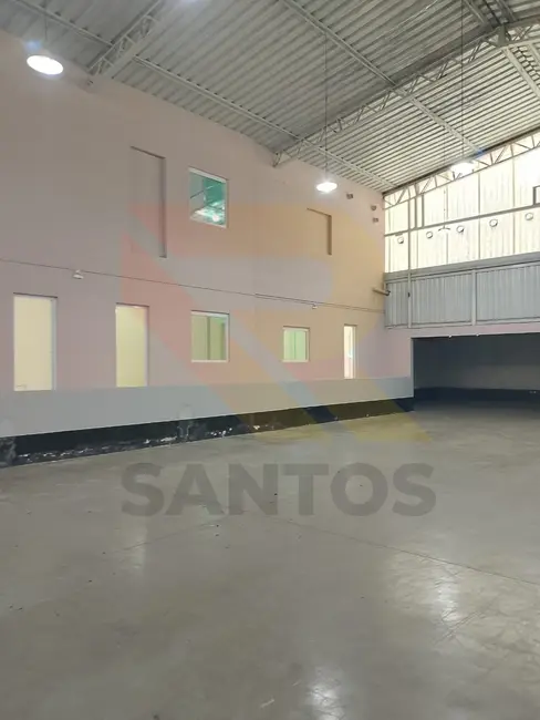 Armazém / Galpão para alugar, 1000m2 em Barbosas, Aruja - SP - imagem 7 Foto 7 de Armazém / Galpão para alugar, 1000m2 em Barbosas, Aruja - SP