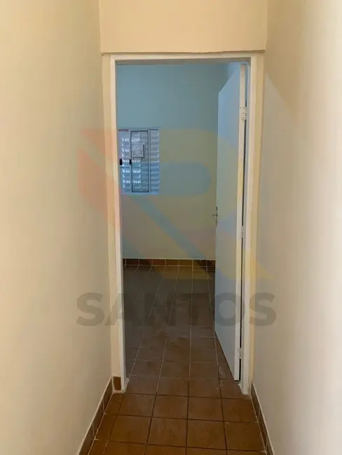 Casa com 2 quartos para alugar, 80m2 em Barbosas, Aruja - SP - imagem 9 Foto 9 de Casa com 2 quartos para alugar, 80m2 em Barbosas, Aruja - SP