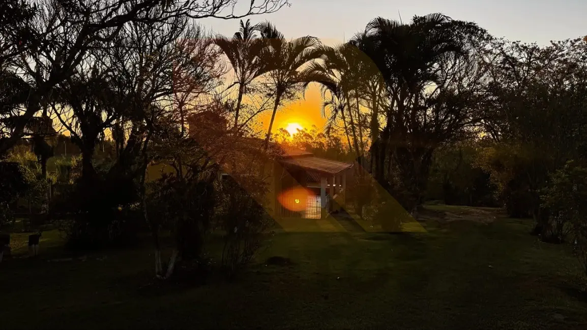 Foto 9 de Chácara com 4 quartos à venda, 450m2 em Parque Residencial Itapeti, Mogi Das Cruzes - SP