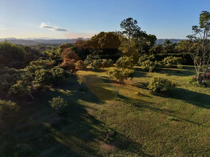 Foto 4 de Chácara com 4 quartos à venda, 450m2 em Parque Residencial Itapeti, Mogi Das Cruzes - SP