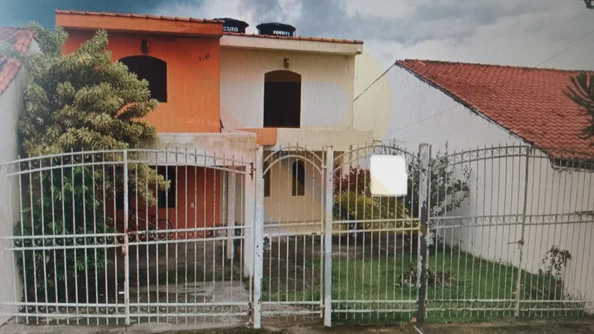 Foto 1 de Casa com 3 quartos à venda, 180m2 em Mirante do Arujá, Aruja - SP