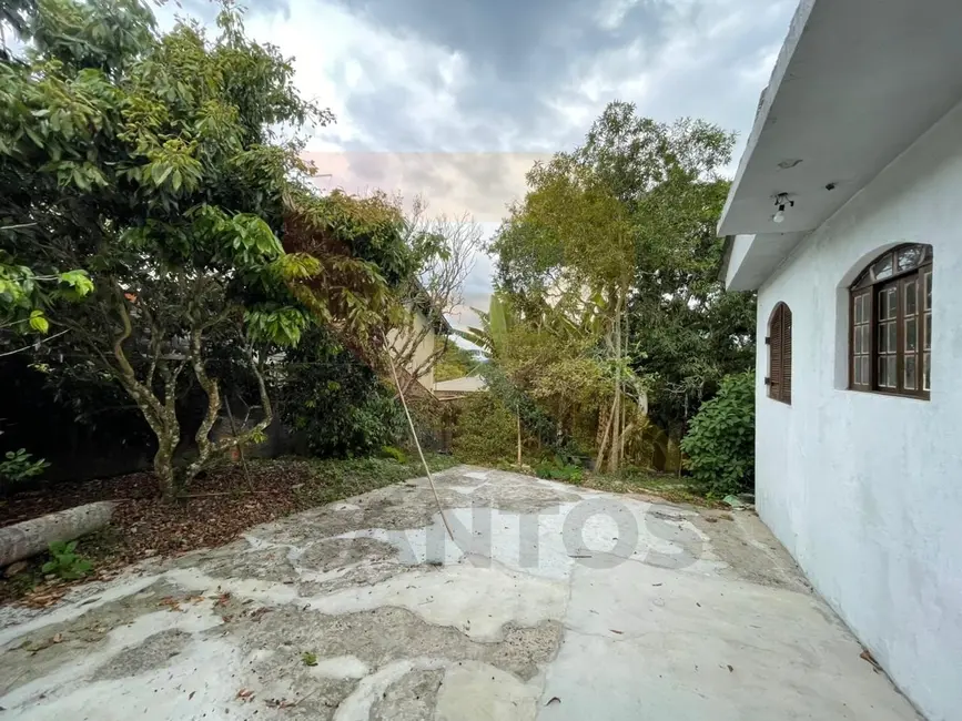 Foto 4 de Casa com 3 quartos para alugar, 150m2 em Chácara São José, Aruja - SP