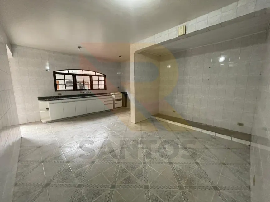 Foto 9 de Casa com 3 quartos para alugar, 150m2 em Chácara São José, Aruja - SP