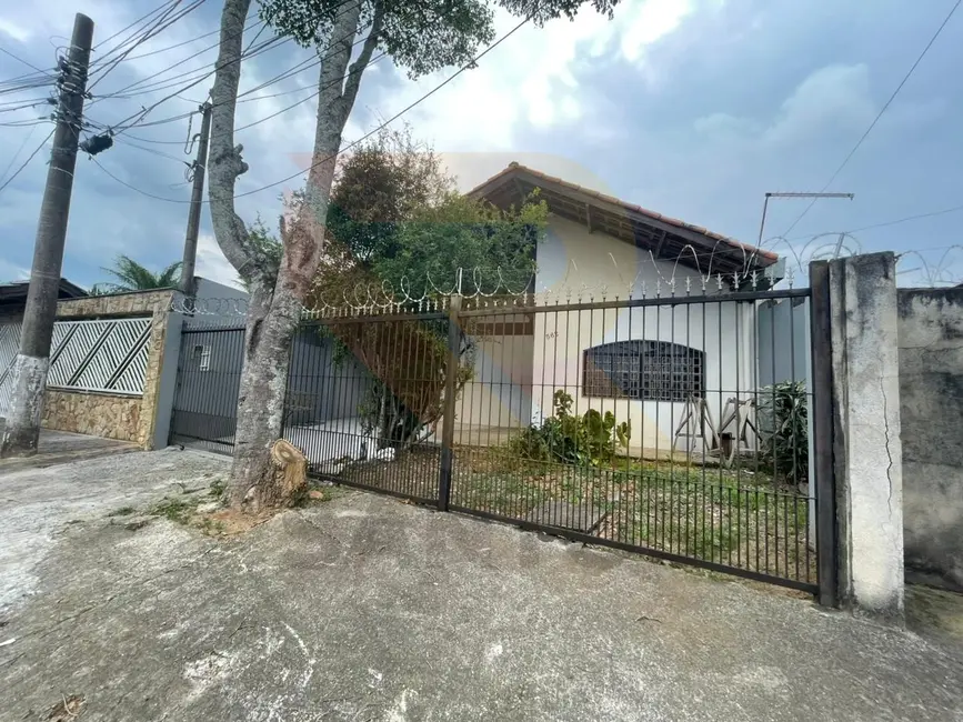 Foto 1 de Casa com 3 quartos para alugar, 150m2 em Chácara São José, Aruja - SP