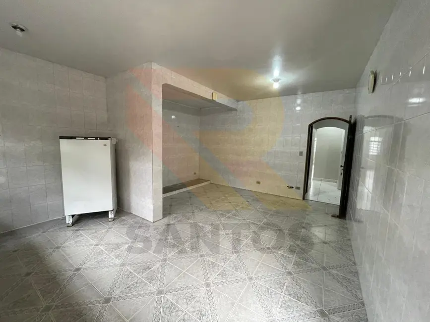 Foto 6 de Casa com 3 quartos para alugar, 150m2 em Chácara São José, Aruja - SP