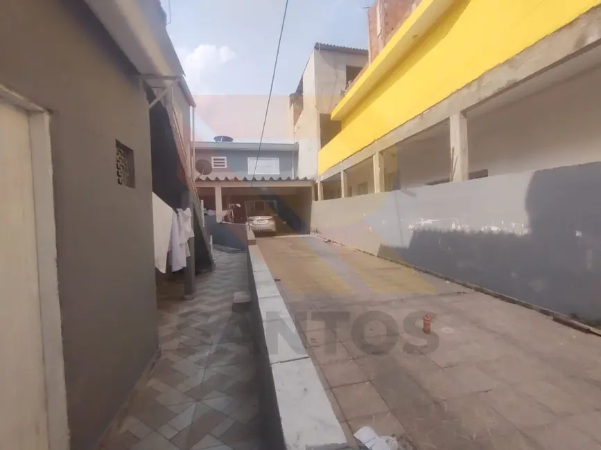 Casa com 5 quartos à venda, 250m2 em Jardim Álamo, Guarulhos - SP - imagem 6 Foto 6 de Casa com 5 quartos à venda, 250m2 em Jardim Álamo, Guarulhos - SP