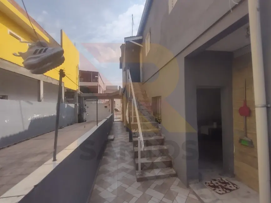 Casa com 5 quartos à venda, 250m2 em Jardim Álamo, Guarulhos - SP - imagem 4 Foto 4 de Casa com 5 quartos à venda, 250m2 em Jardim Álamo, Guarulhos - SP