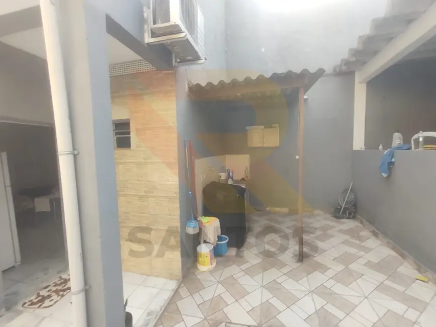Casa com 5 quartos à venda, 250m2 em Jardim Álamo, Guarulhos - SP - imagem 5 Foto 5 de Casa com 5 quartos à venda, 250m2 em Jardim Álamo, Guarulhos - SP