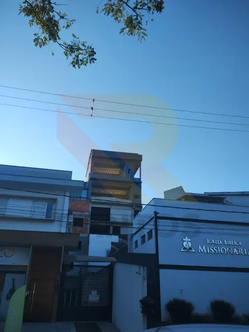 Foto 1 de Sala Comercial à venda, 300m2 em Barbosas, Aruja - SP