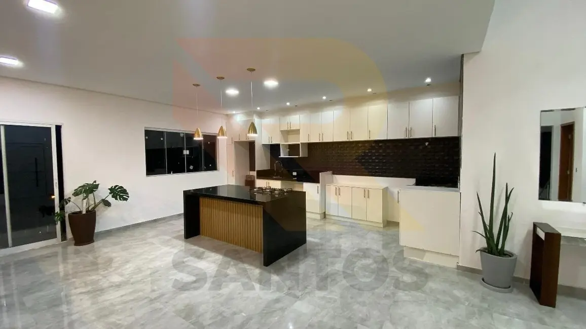 Foto 1 de Casa com 3 quartos à venda, 480m2 em Jardim Imperial Hills III, Aruja - SP