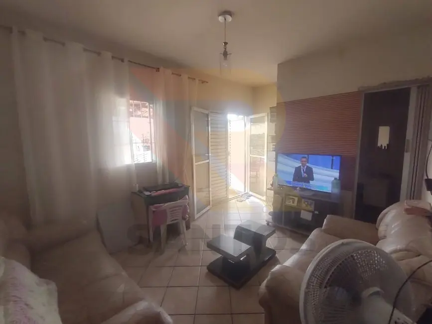 Foto 1 de Casa com 2 quartos à venda, 180m2 em Arujá Centro Residencial, Aruja - SP