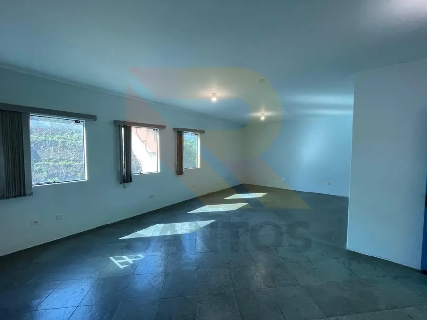 Sala Comercial para alugar, 50m2 em Barbosas, Aruja - SP - imagem 4 Foto 4 de Sala Comercial para alugar, 50m2 em Barbosas, Aruja - SP