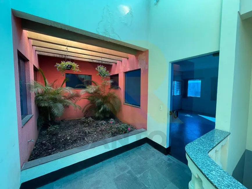 Sala Comercial para alugar, 50m2 em Barbosas, Aruja - SP - imagem 7 Foto 7 de Sala Comercial para alugar, 50m2 em Barbosas, Aruja - SP