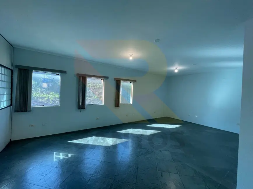 Sala Comercial para alugar, 50m2 em Barbosas, Aruja - SP - imagem 1 Foto 1 de Sala Comercial para alugar, 50m2 em Barbosas, Aruja - SP