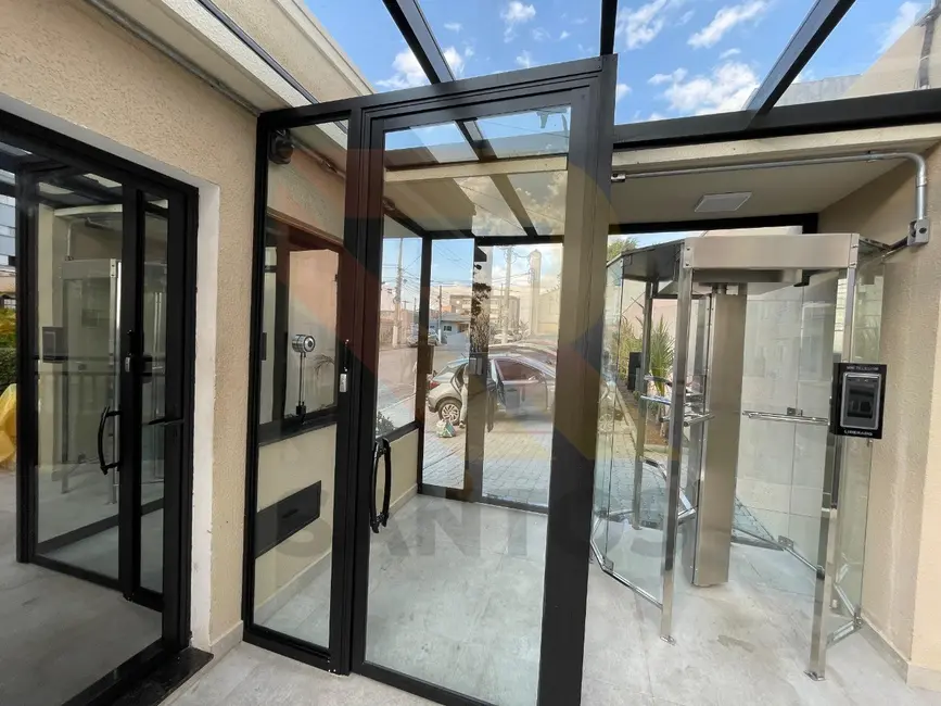 Foto 4 de Apartamento com 3 quartos para alugar, 98m2 em Jordanópolis, Aruja - SP