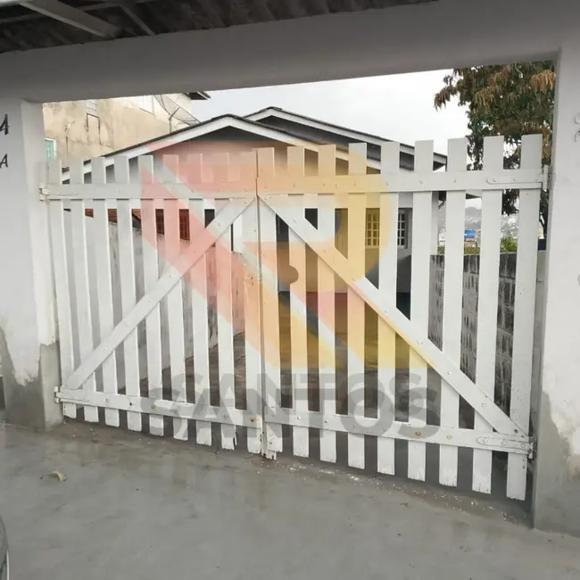 Foto 1 de Casa com 2 quartos para alugar, 70m2 em Jardim Real, Aruja - SP