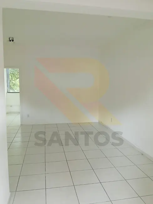 Foto 1 de Sala Comercial para alugar, 36m2 em Vila Flora Regina, Aruja - SP