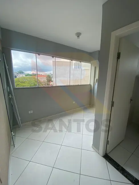 Sala Comercial para alugar, 12m2 em Vila Flora Regina, Aruja - SP - imagem 4 Foto 4 de Sala Comercial para alugar, 12m2 em Vila Flora Regina, Aruja - SP