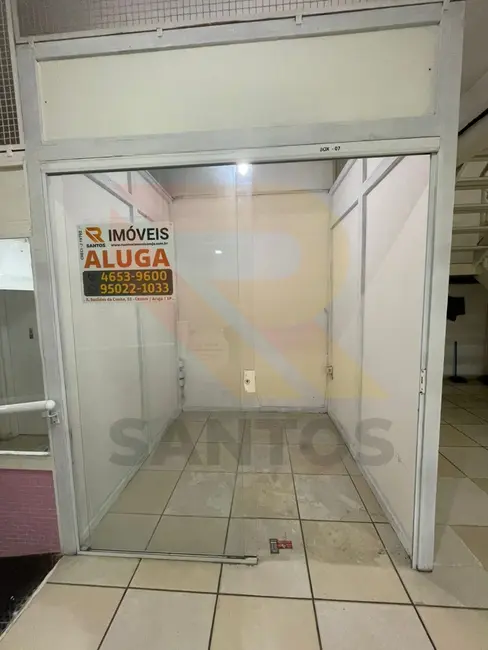 Sala Comercial para alugar em Vila Flora Regina, Aruja - SP - imagem 1 Foto 1 de Sala Comercial para alugar em Vila Flora Regina, Aruja - SP