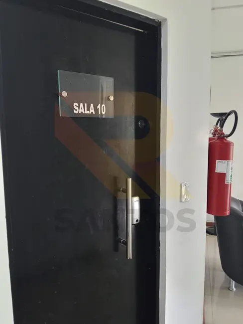 Sala Comercial para alugar, 25m2 em Vila Lima, Aruja - SP - imagem 5 Foto 5 de Sala Comercial para alugar, 25m2 em Vila Lima, Aruja - SP