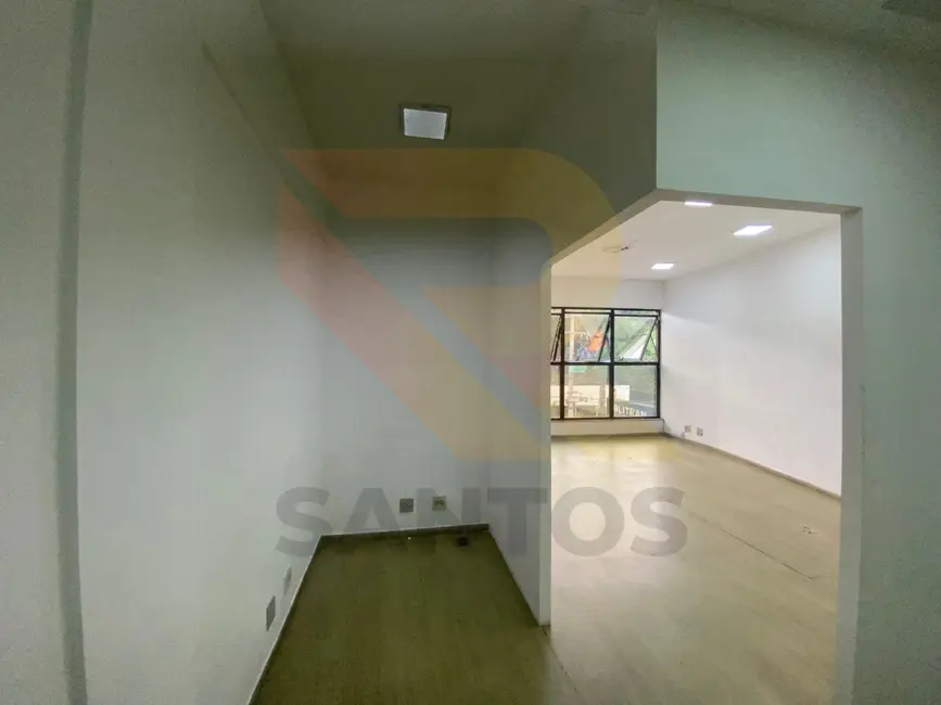 Foto 3 de Sala Comercial para alugar, 35m2 em Vila Riman, Aruja - SP