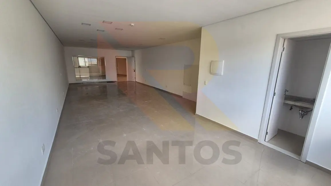 Sala Comercial para alugar, 60m2 em Arujá Country Club, Aruja - SP - imagem 2 Foto 2 de Sala Comercial para alugar, 60m2 em Arujá Country Club, Aruja - SP