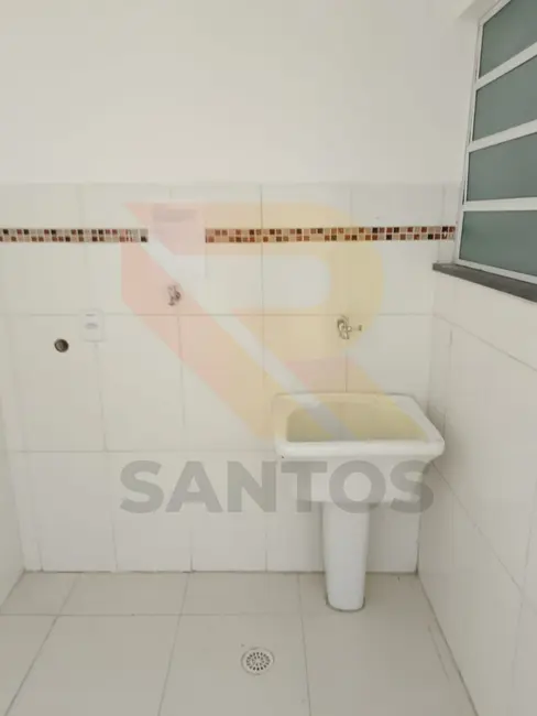 Apartamento com 2 quartos para alugar, 35m2 em Jardim Renata, Aruja - SP - imagem 8 Foto 8 de Apartamento com 2 quartos para alugar, 35m2 em Jardim Renata, Aruja - SP
