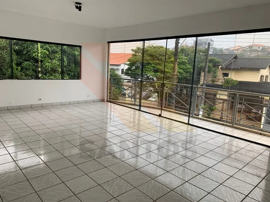 Foto 2 de Sala Comercial para alugar, 120m2 em Jardim Planalto, Aruja - SP