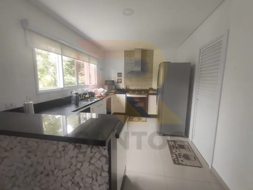 Foto 8 de Chácara com 2 quartos à venda, 1130m2 em Chácaras Vista Alegre, Aruja - SP