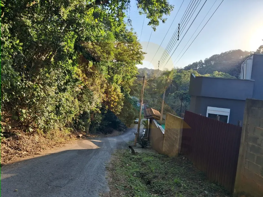 Foto 1 de Terreno / Lote à venda, 1135m2 em Parque dos Jacarandás, Aruja - SP