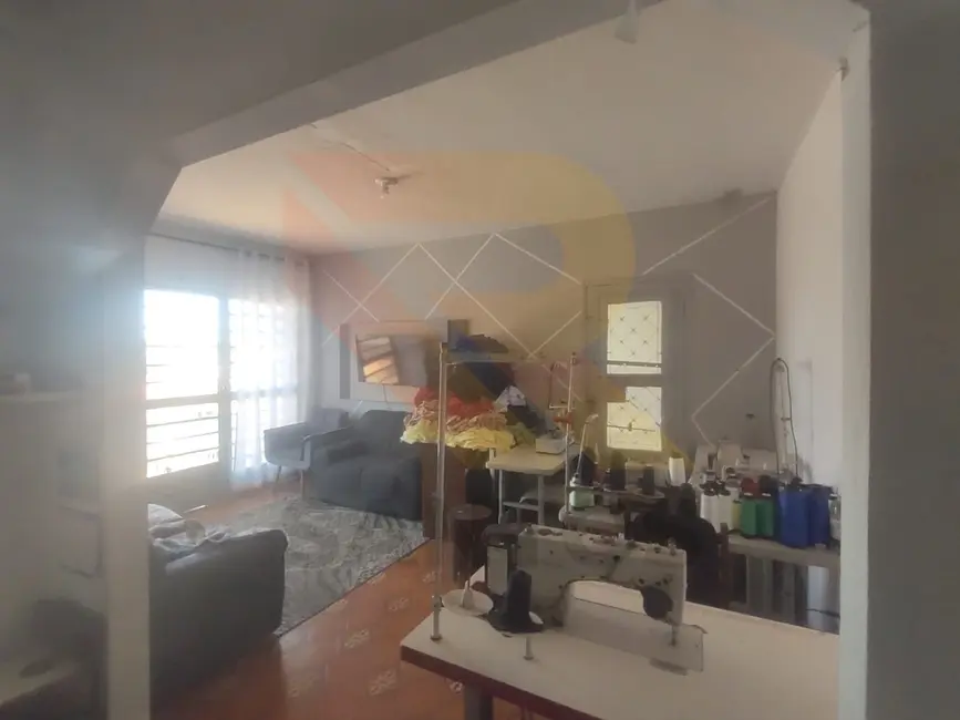 Foto 7 de Casa com 2 quartos à venda, 280m2 em Arujamérica, Aruja - SP